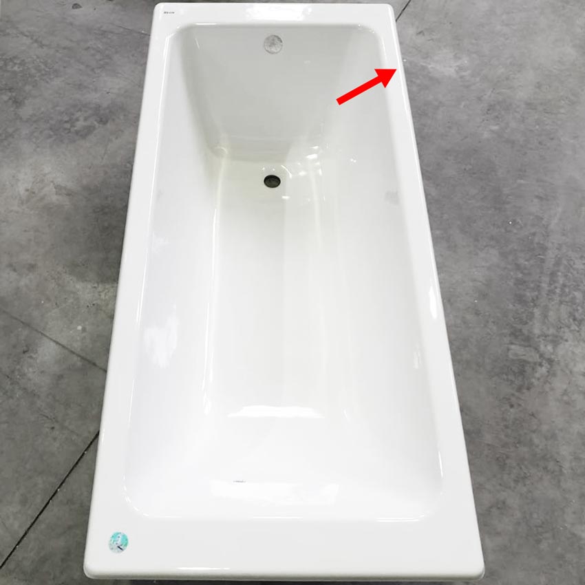 Чугунная ванна Byon Vilma 150 с небольшим дефектом c номером 4025