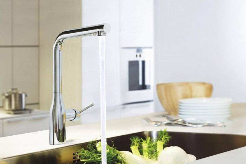 Смеситель для кухни Grohe Essence 30270000 изображение