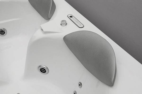 Ванна акриловая Black&White GB 5005 с гидромассажем изображение