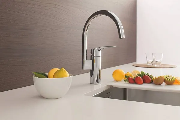 Установка крана grohe на кухне